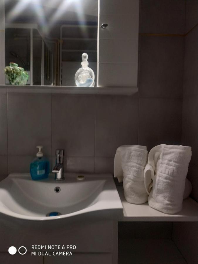 Muses Apartments Еретрия Екстериор снимка
