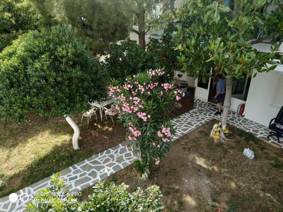 Muses Apartments Еретрия Екстериор снимка